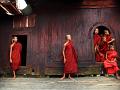612 - OUTSIDE WORLD - SHU KUN - china